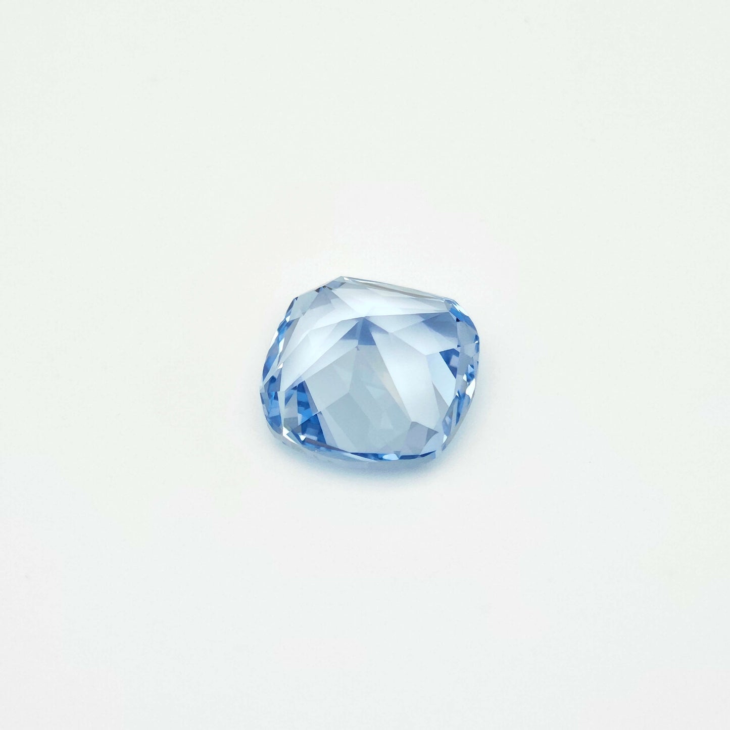 Lab-grown Aquamarine sapphire sky blue color cushion cut 9*9mm