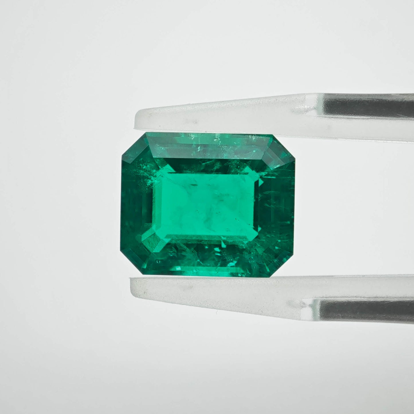 3.8ct Lab-grown Emerald Columbia Green Color Emerald Cut Loose Gemstone