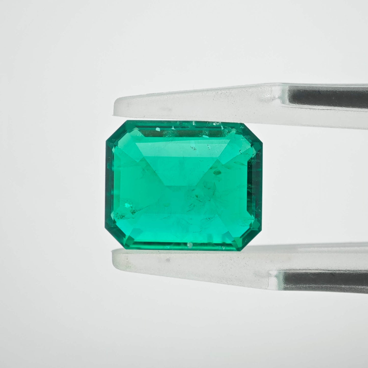 3.8ct Lab-grown Emerald Columbia Green Color Emerald Cut Loose Gemstone
