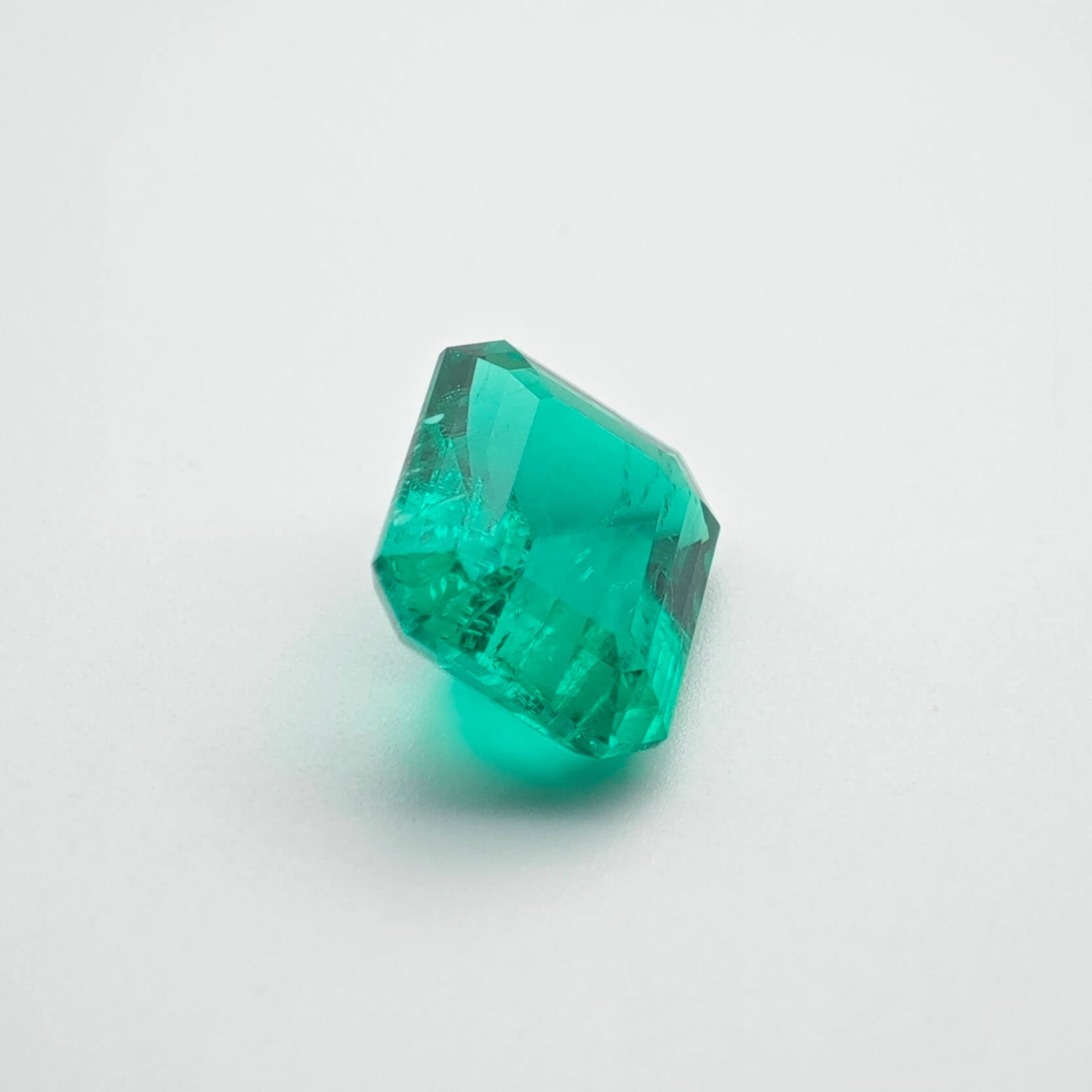 3.8ct Lab-grown Emerald Columbia Green Color Emerald Cut Loose Gemstone