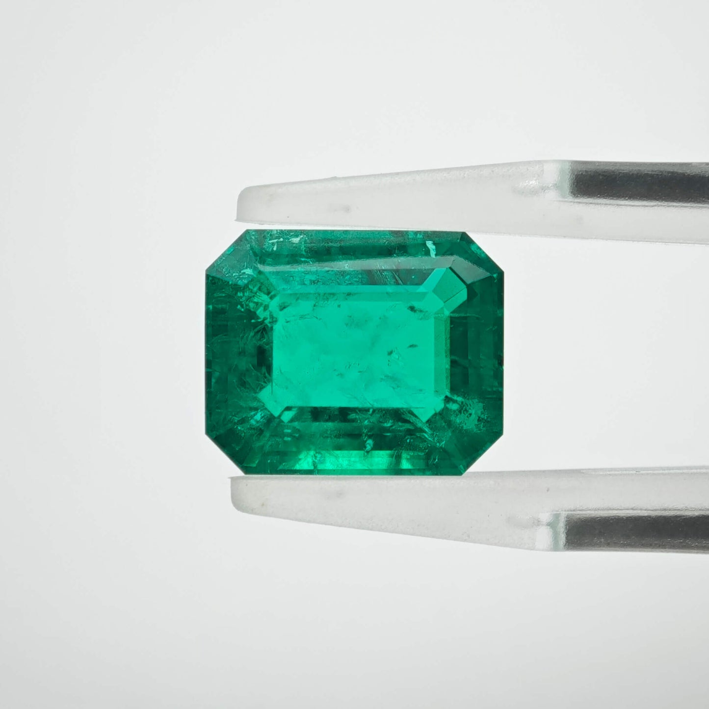3.7ct Lab-grown Emerald Columbia Green Color Emerald Cut Loose Gemstone