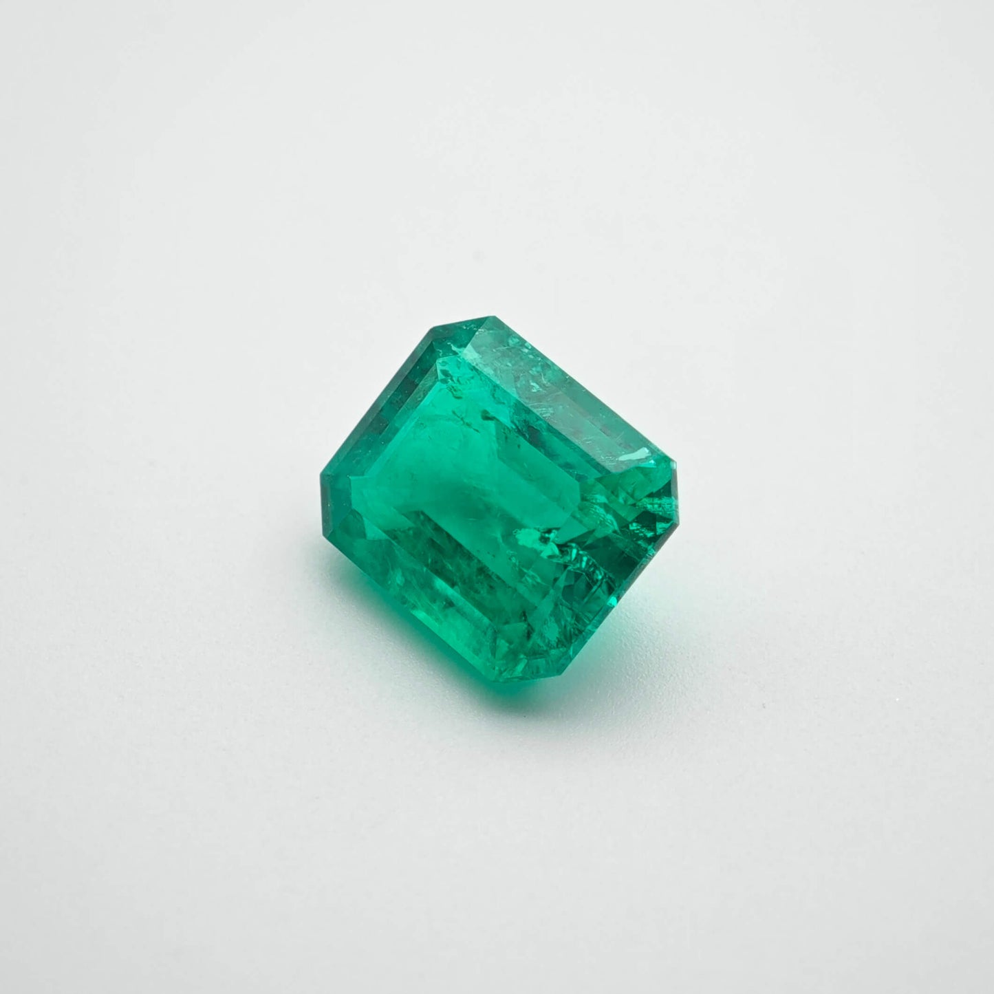3.7ct Lab-grown Emerald Columbia Green Color Emerald Cut Loose Gemstone