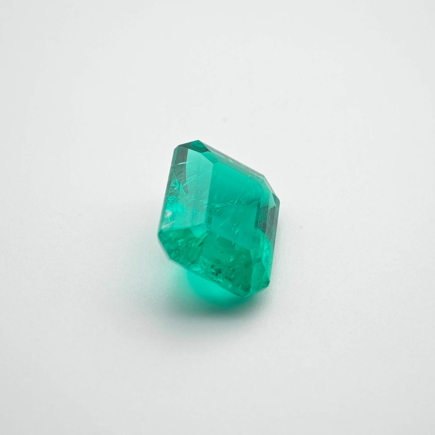 3.7ct Lab-grown Emerald Columbia Green Color Emerald Cut Loose Gemstone