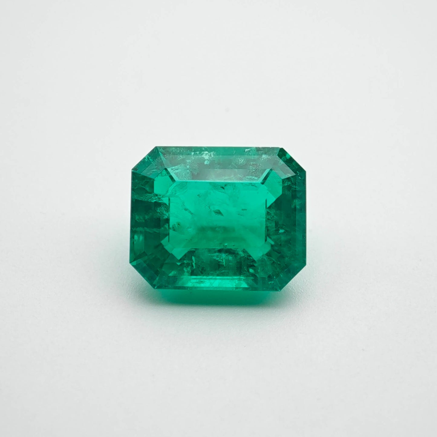 3.8ct Lab-grown Emerald Columbia Green Color Emerald Cut Loose Gemstone