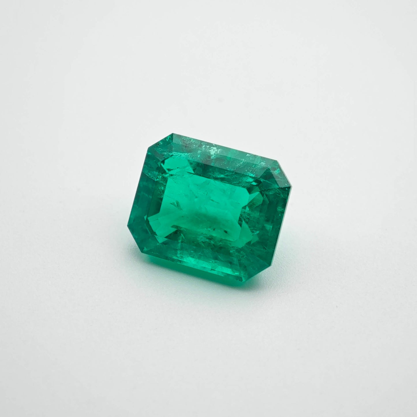 3.8ct Lab-grown Emerald Columbia Green Color Emerald Cut Loose Gemstone