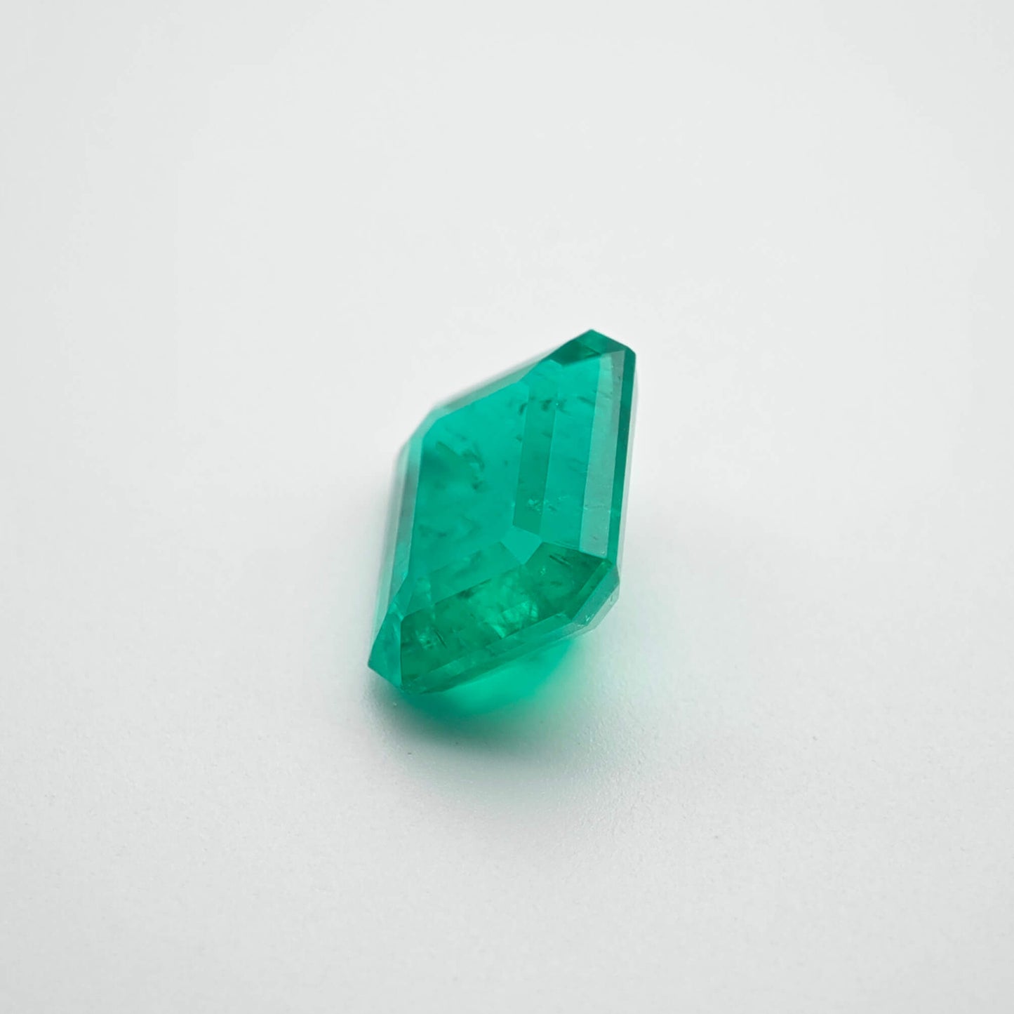3.8ct Lab-grown Emerald Columbia Green Color Emerald Cut Loose Gemstone
