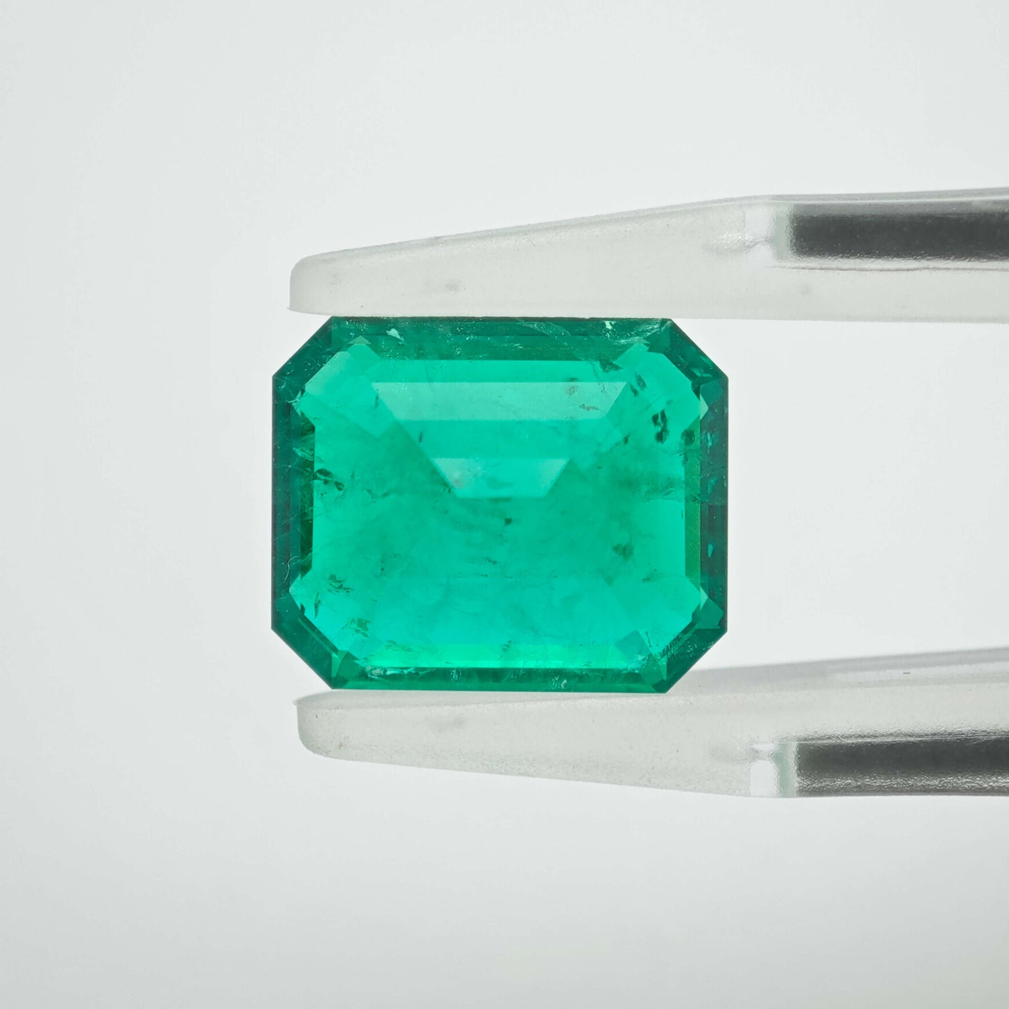 3.8ct Lab-grown Emerald Columbia Green Color Emerald Cut Loose Gemstone