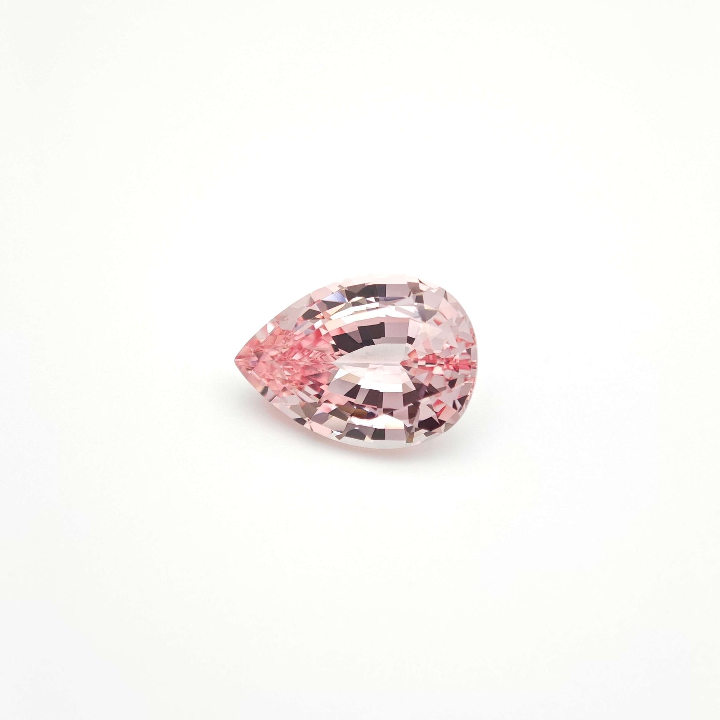 Lab grown Sapphire Light pink Pear cut 10x14mm 7.4ct