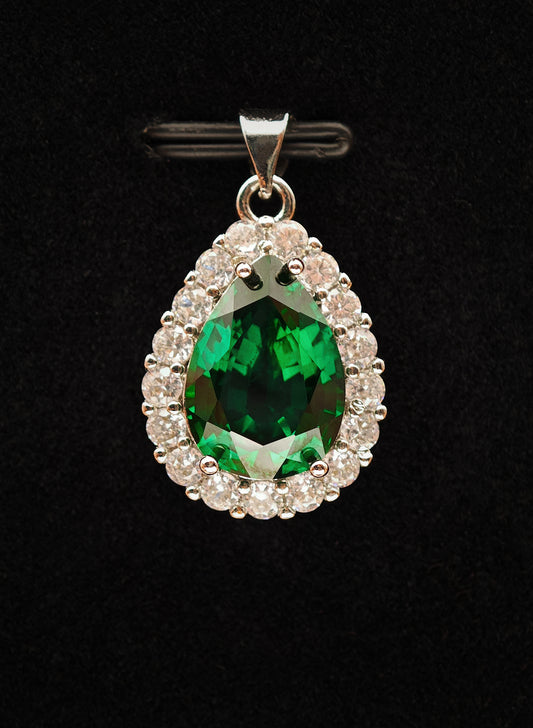Lab-grown Tsavorite Emerald Green Color Pendant/Necklace