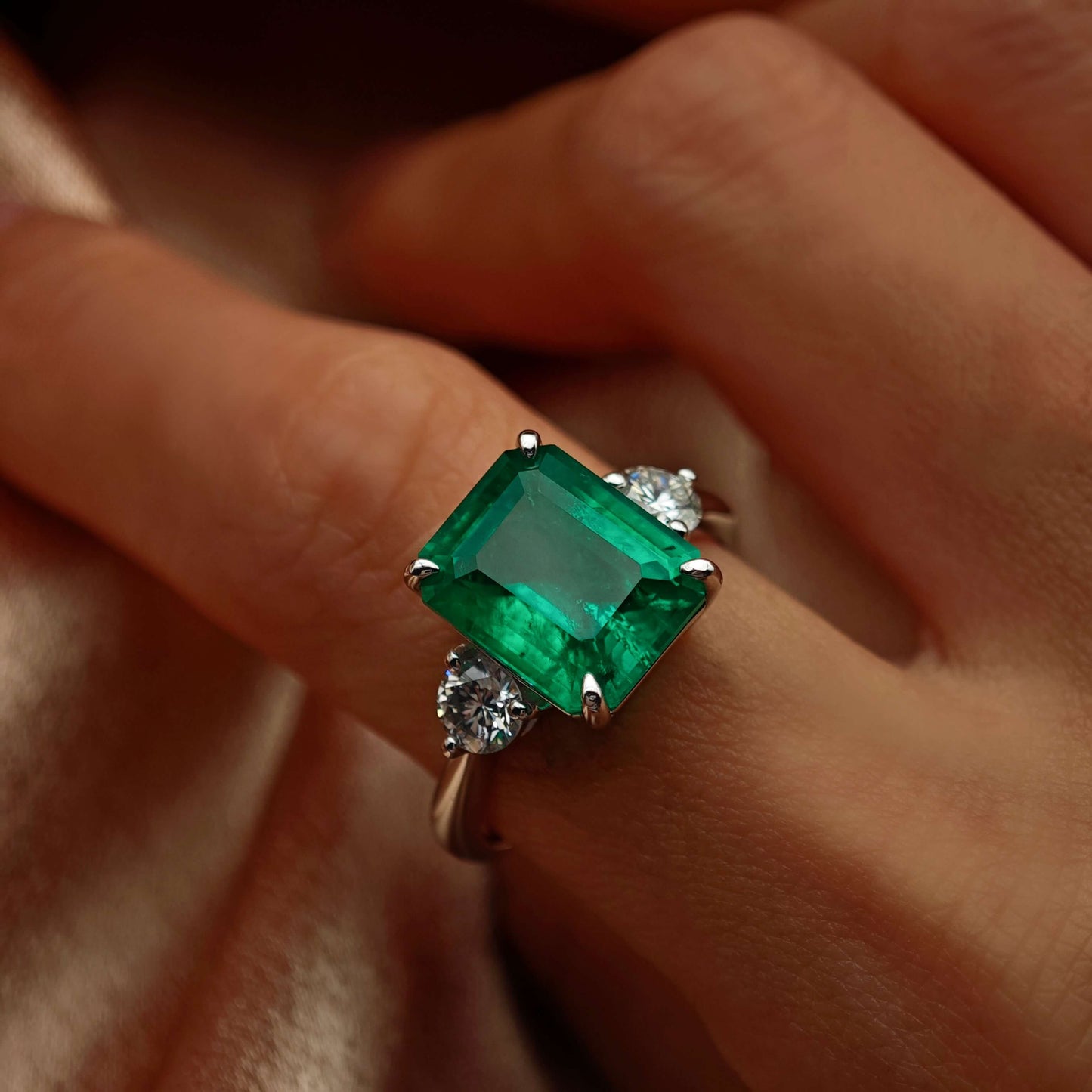 Lab Grown Emerald Ring | 9x11mm 3.7ct Emerald Cut Center Stone | Lab-Grown Diamonds | Platinum Material