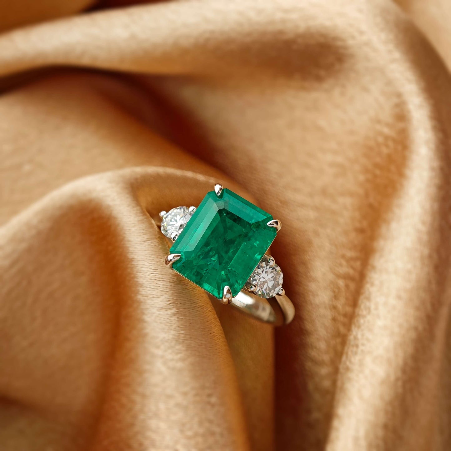 Lab Grown Emerald Ring | 9x11mm 3.7ct Emerald Cut Center Stone | Lab-Grown Diamonds | Platinum Material
