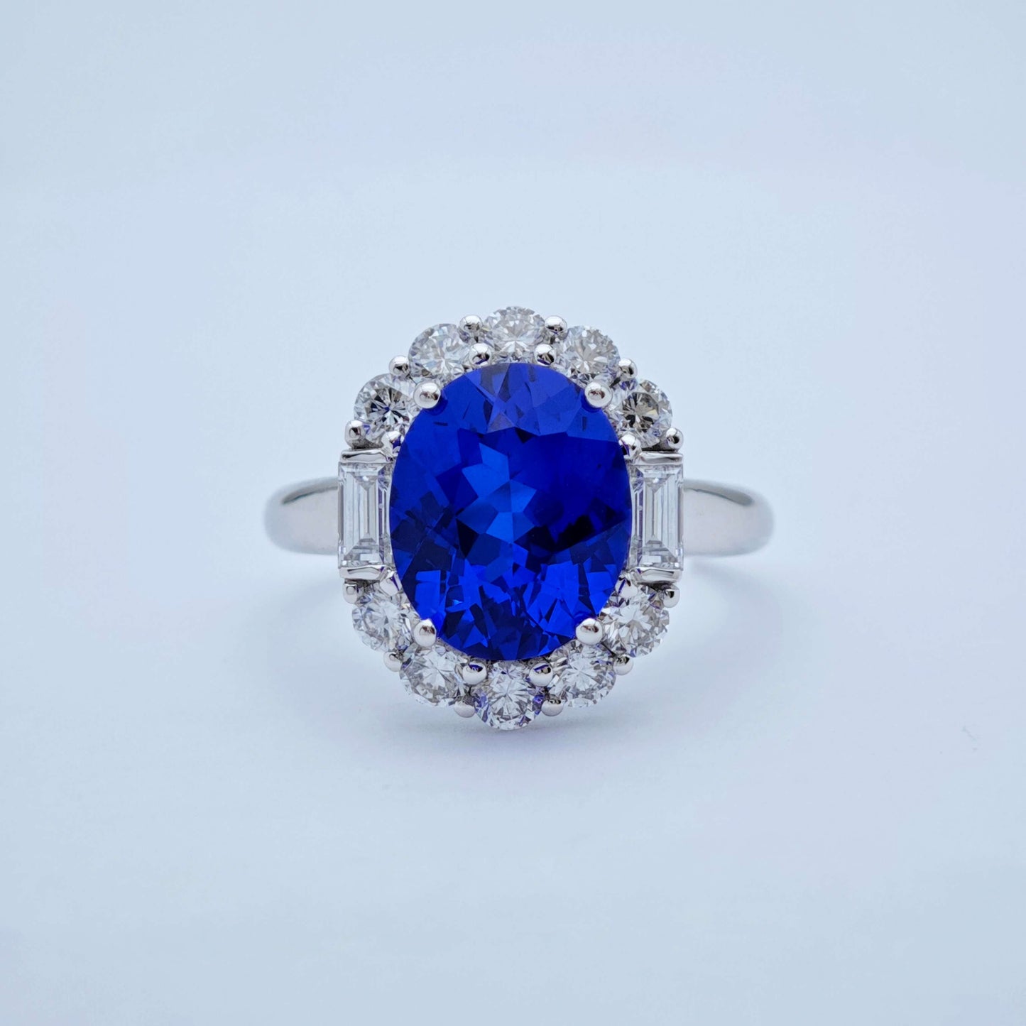 Intense Blue Kashmir Lab grown Sapphire Oval Cut Ring in Platinum