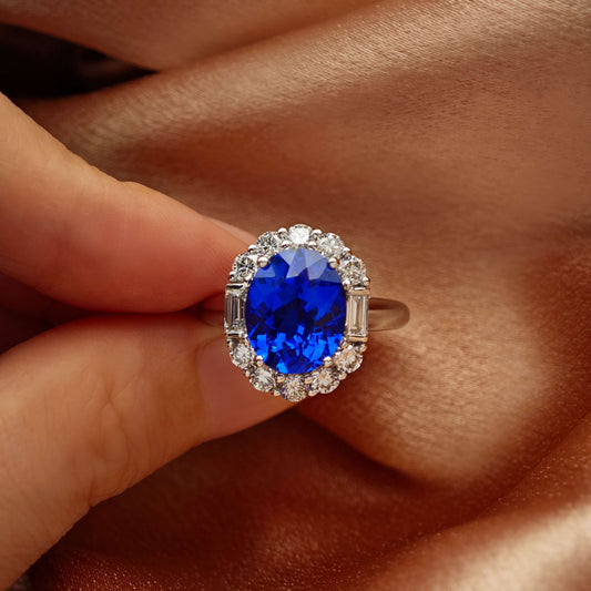 Intense Blue Kashmir Lab grown Sapphire Oval Cut Ring in Platinum