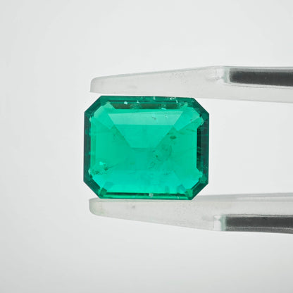 3.8ct Lab-grown Emerald Columbia Green Color Emerald Cut Loose Gemstone